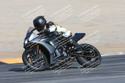 media/Feb-04-2024-SoCal Trackdays (Sun) [[91d6515b1d]]/4-Bowl Backside (11am)/